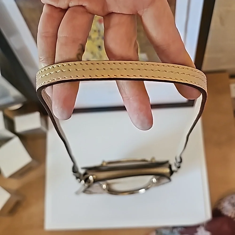 CHLOÉ Pixie Round Leather Crossbody Bag AUTHENTIC - Picture 12 of 16